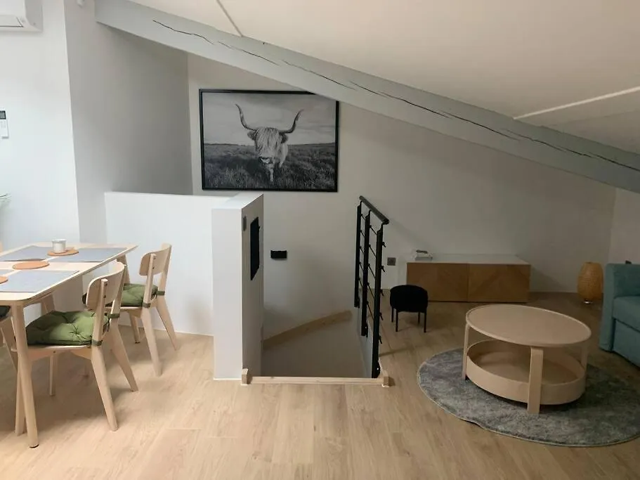 Magnifique Appartement T2 En Centre Village Saverdun Apartment